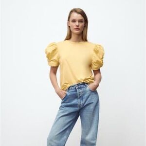 NWT * BLACK * Zara Puffed Sleeve T-Shirt